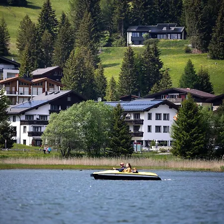 Hotel Seehof Direkt Am Heidsee 3*