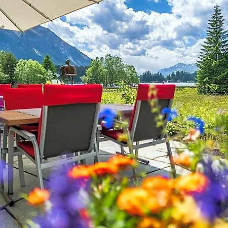 Hotel Seehof Direkt Am Heidsee 3*