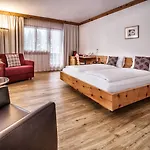 מלון Seehof Direkt Am Heidsee 3*